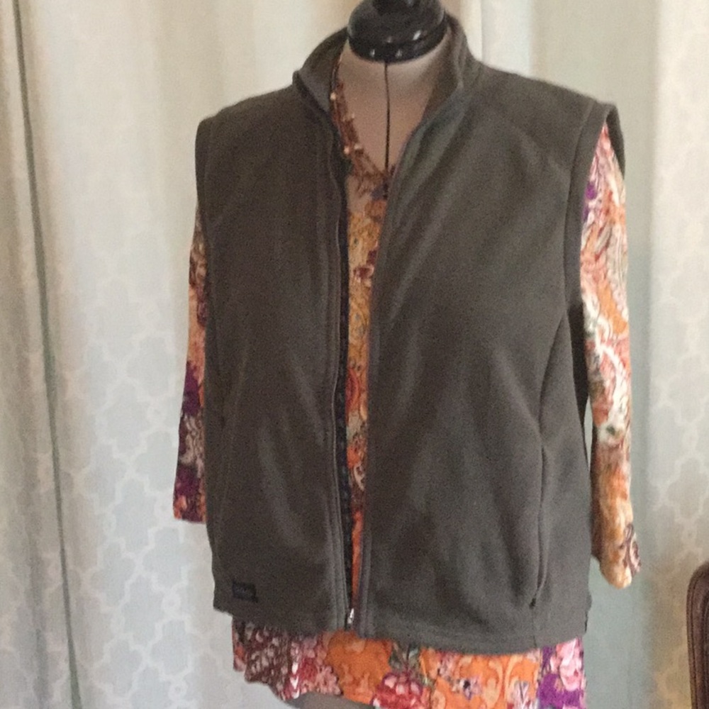 Irideon riding ware fleece vest